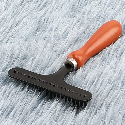 Carpet rake groomer - carpet,